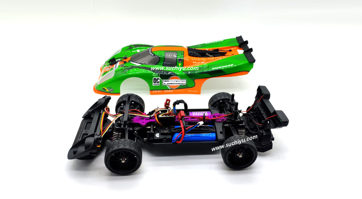 Suchiyu 16307 PRO RC Car
